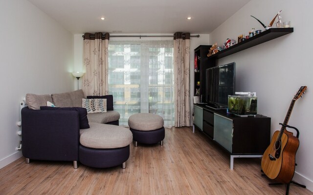 2 Bedroom Apartment With Balcony