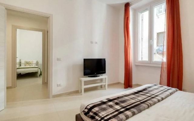 Iflat Lovely And Bright 2 Bed Flat Near Termini