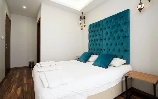 Alf Hotel