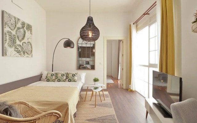Nice Apartment Close to Teatro Cervantes