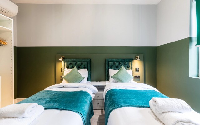 The Finsbury Park Hotel