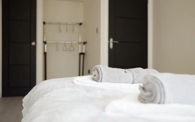 Harthill Apartment