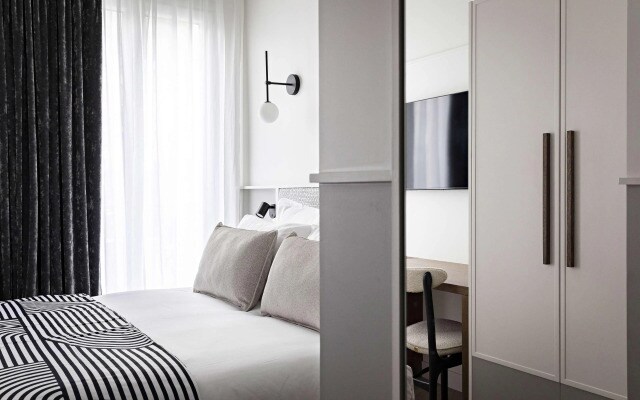 Best Western Premier The Blake Paris Gare Saint Lazare