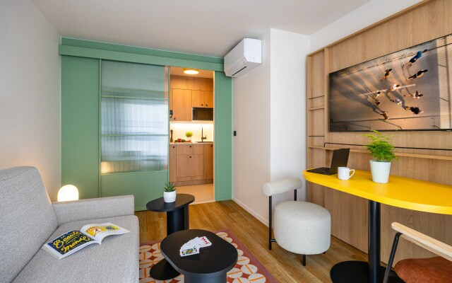 Citadines République Paris