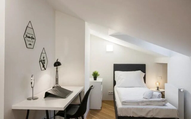 Budget Rehorova Apartments