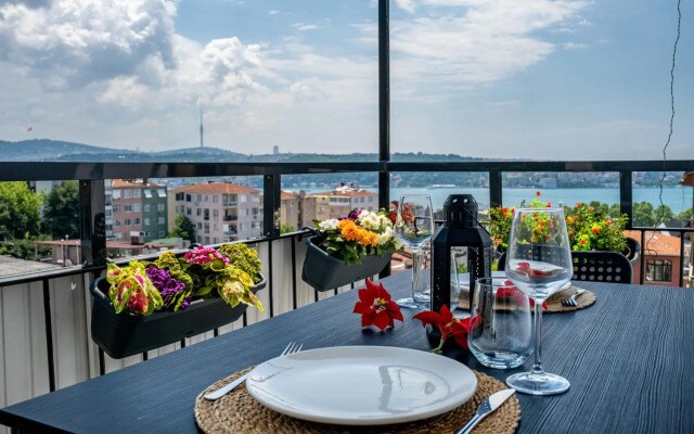 Spacious 2 Bedroom with Panoramic Bosphorus view