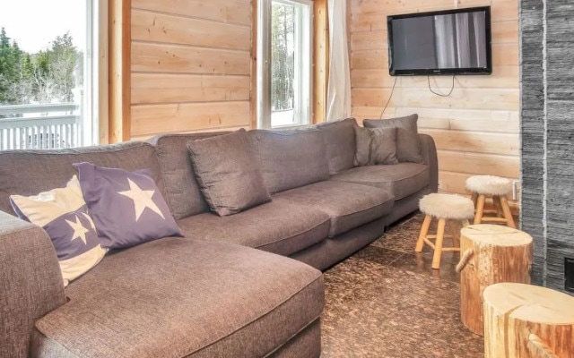 Holiday Home Saaruan aurinko
