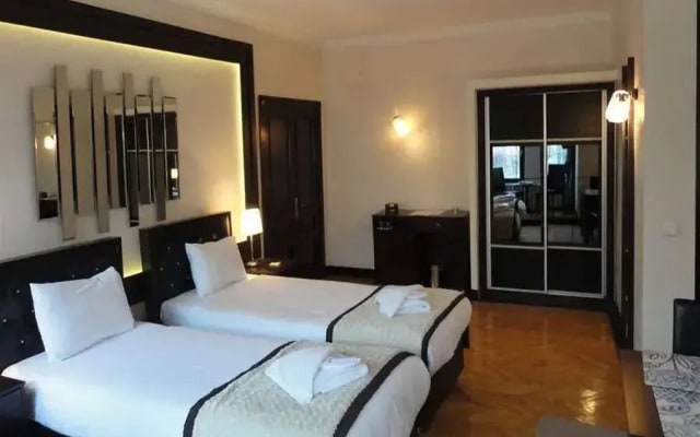 10 Suites Taksim