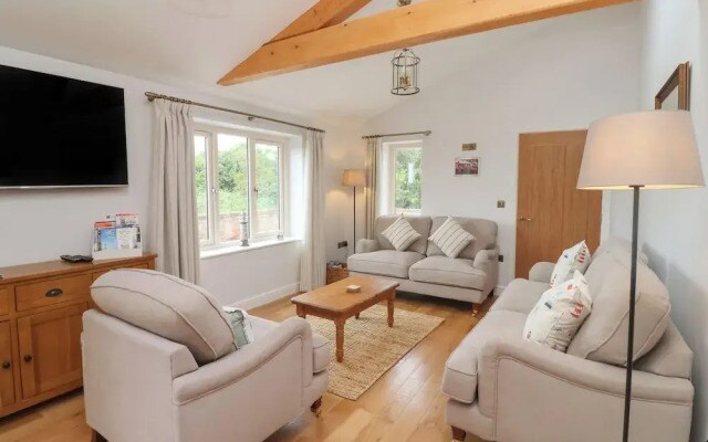 Waverley Cottage