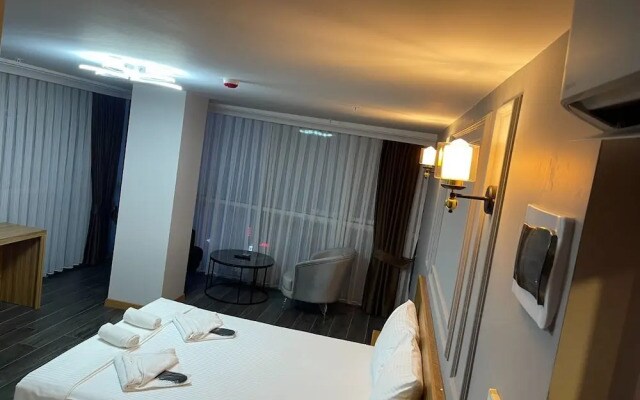 Waves Hotel