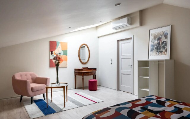 Letyourflat Atrium
