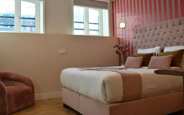 Hotel Iris