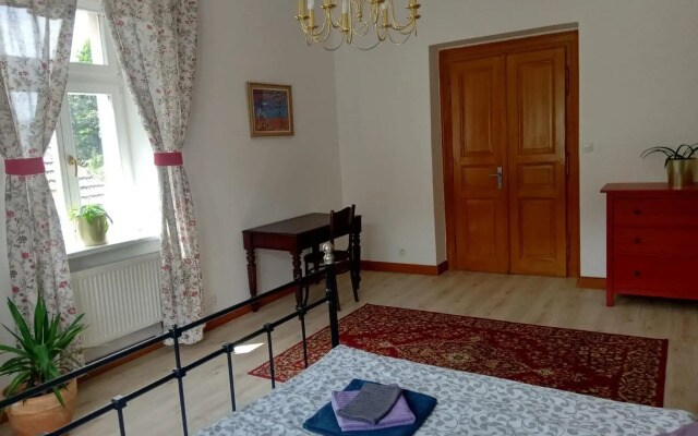 Historic Villa Apartments