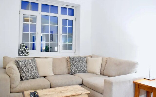 Central 1 Bedroom Flat Next to Tower Bridge