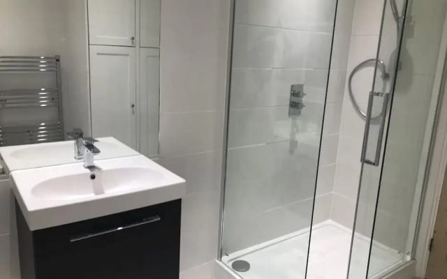Wix's Lane 3 bed Apartment