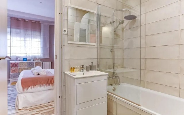 Sweet Inn Apartment - Charming Plaza Molina