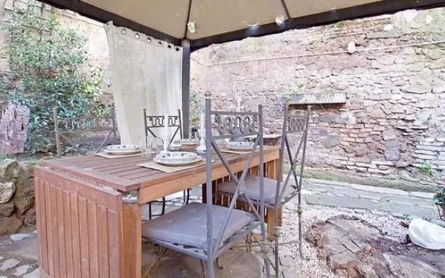 Trastevere Garden