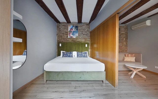 Numa | Lustre Apartments