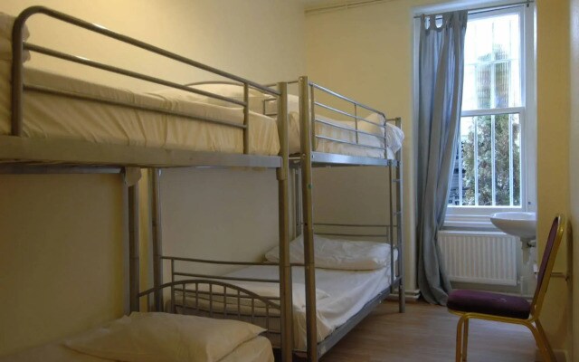 Barkston Rooms Earl's Court (formerly Londonears Hostel)