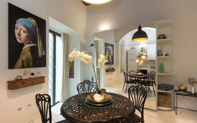 Rental in Rome Giulia Apartment
