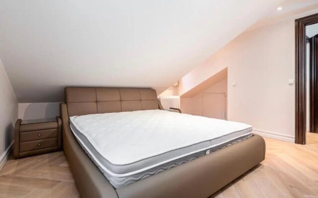 Luxurious 2-floor home in the Old Town