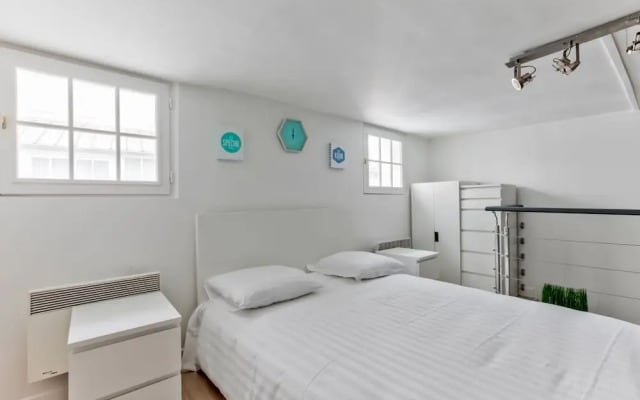 33 - Flat Av des Champs-Élysées