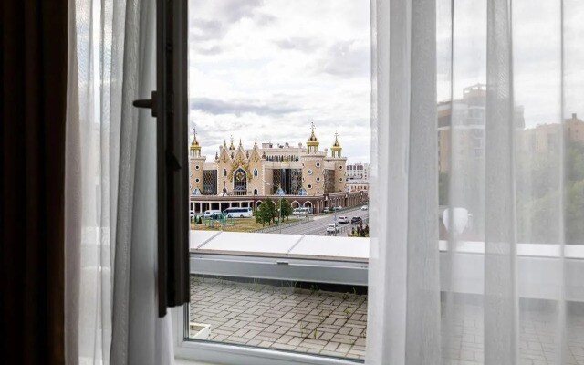 Апартаменты на улице Тихомирнова