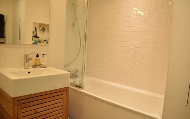 Battersea 2 Bedroom Flat
