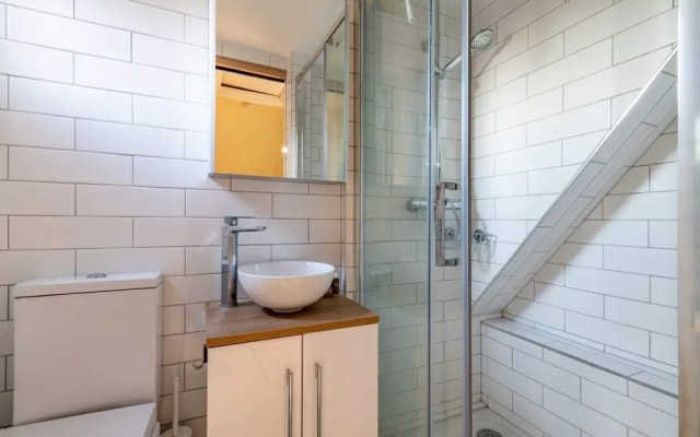 Beautiful Two Bedroom Abode In Clapham
