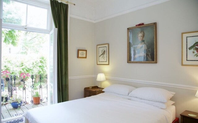 Chelsea 2-bedroom Luxury Apartment - Sleeps 6