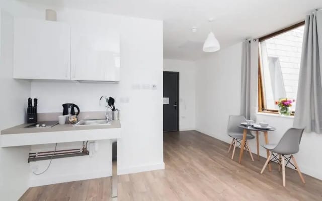 Modern Studio Apartment In The Heart Of Liverpool!