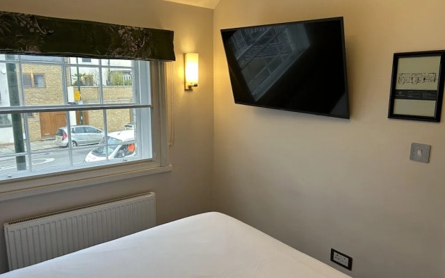 Kings Arms Hotel