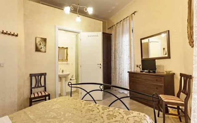 Baylon Suites