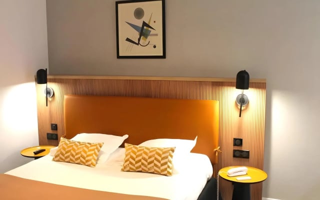 Avia Saphir Montparnasse