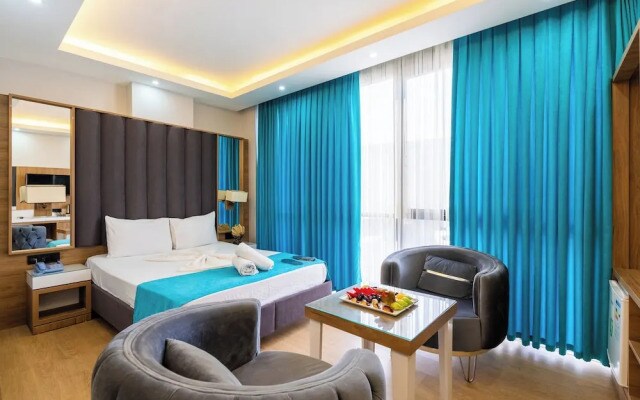 Black Palace Hotel