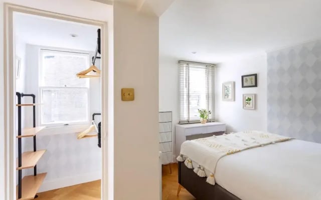 Fabulous Gloucester Road Apartment