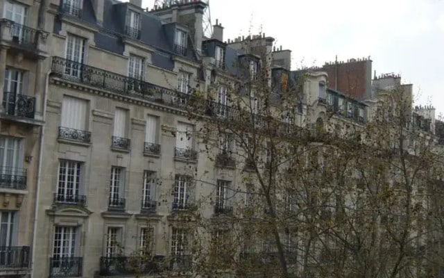 Parisian Home - Champ de Mars