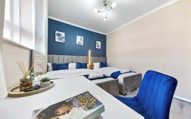 Modern Bed Apartment
