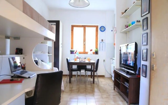 Candy Guest House