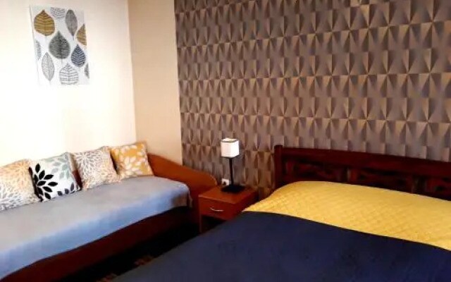 Town Center Studio Apartment