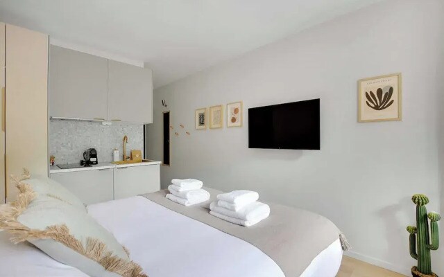 Modern "green Suites" Residence - Meudon/velizy