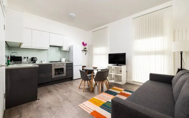Charming Euston Apartments