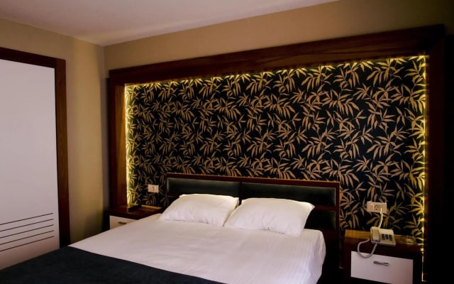 Bella Hotel