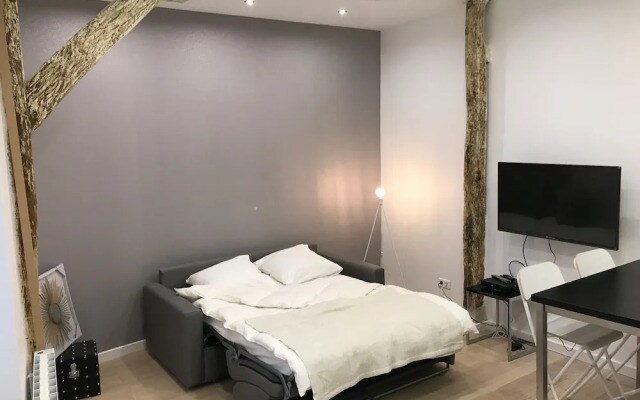 Exclusive New Apartment Heart Paris