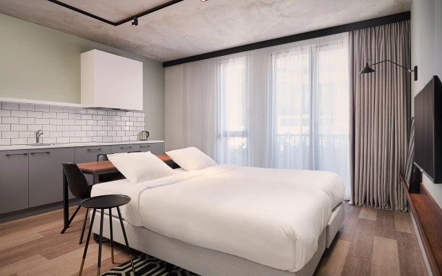 Corendon Urban Amsterdam Schiphol Airport Hotel