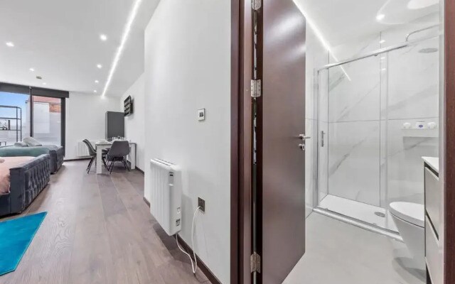 Modern Luxury Studio Near Euston Central London