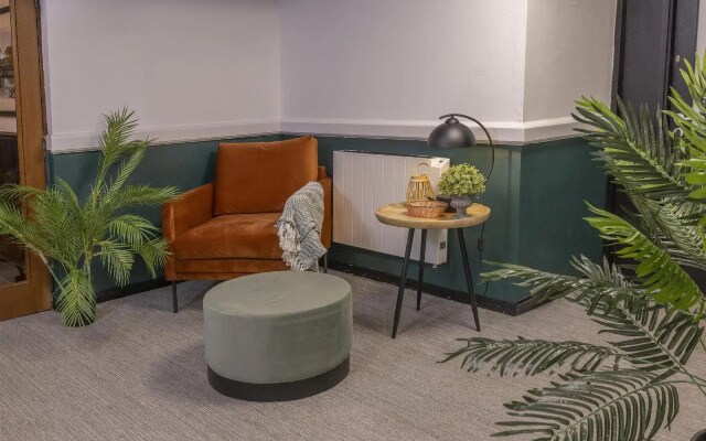 Premier Inn Knutsford (Mere)