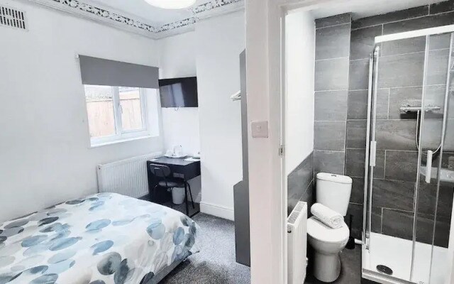 The Burford Hideaway