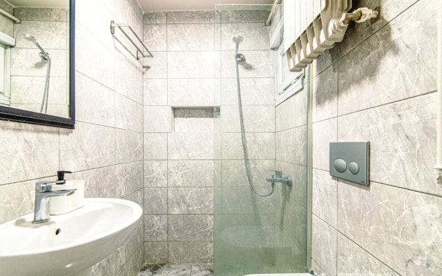 Stunning Flat With Excellent Location in Tesvikiye