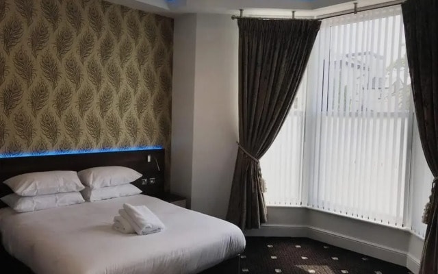 Marlborough Hotel